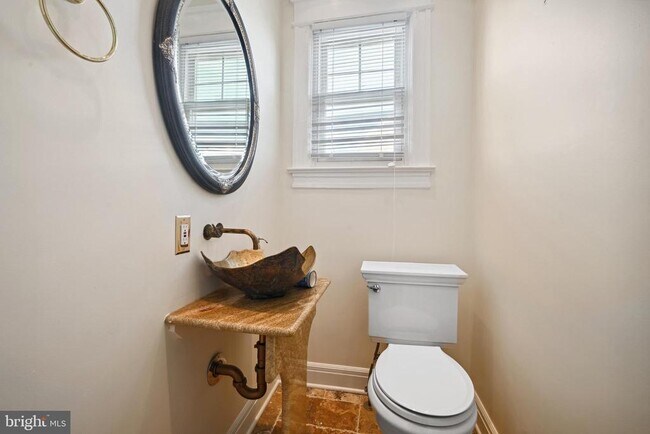 Building Photo - 4221 16th St NW