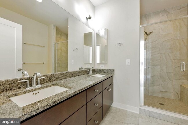 Building Photo - 16608 Crabbs Branch Way