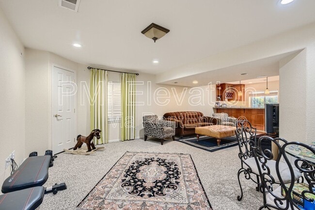 Building Photo - 9805 Cypress Point Cir
