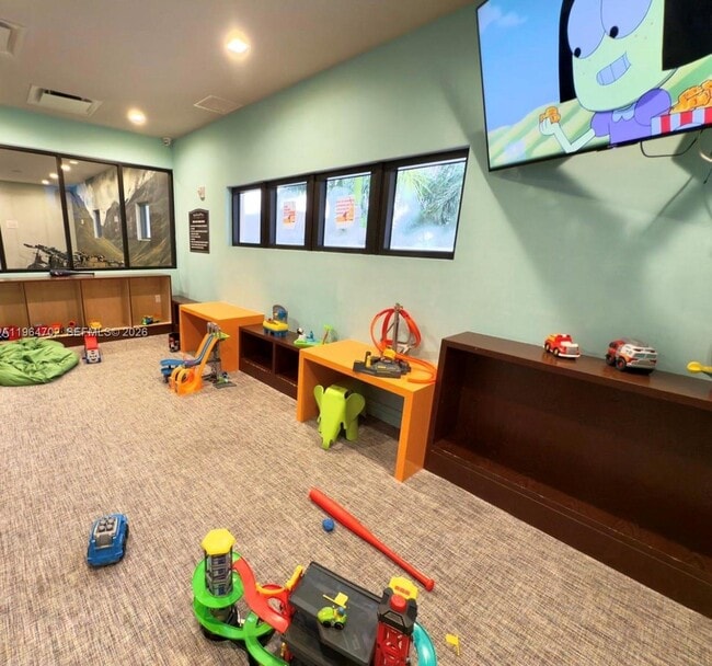 Building Photo - 8760 NW 97th Ave