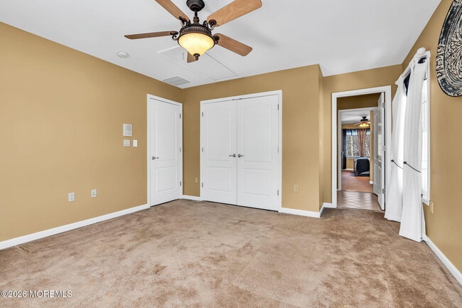 Building Photo - 24 Parkside Dr