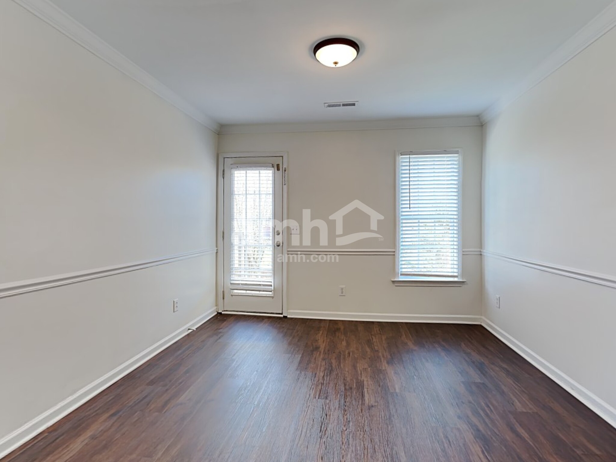 Building Photo - 521 Brummell Ln