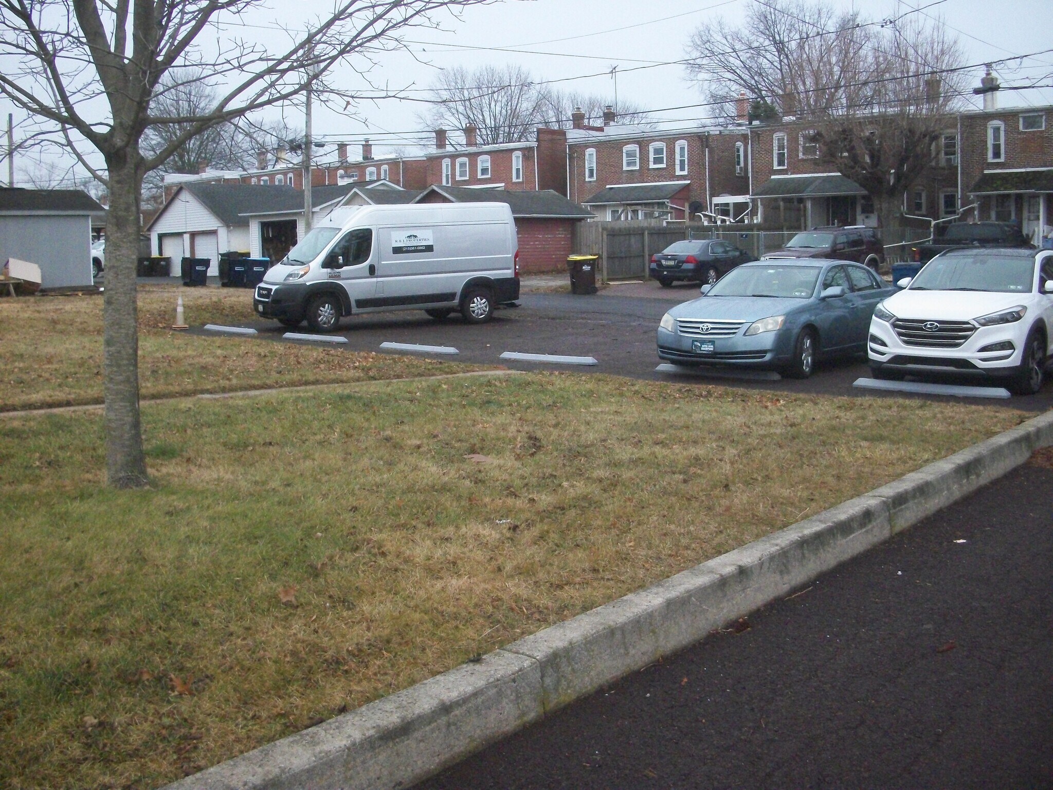 Parking Lot - 22 E 6th St