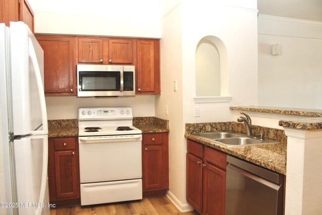 Building Photo - 8550 Touchton Rd