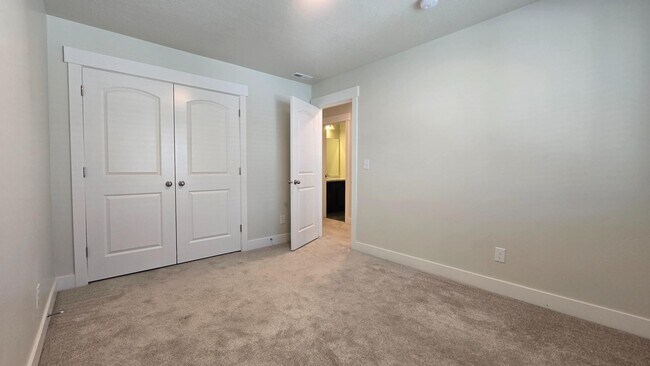 Building Photo - 3964 Hardman Way