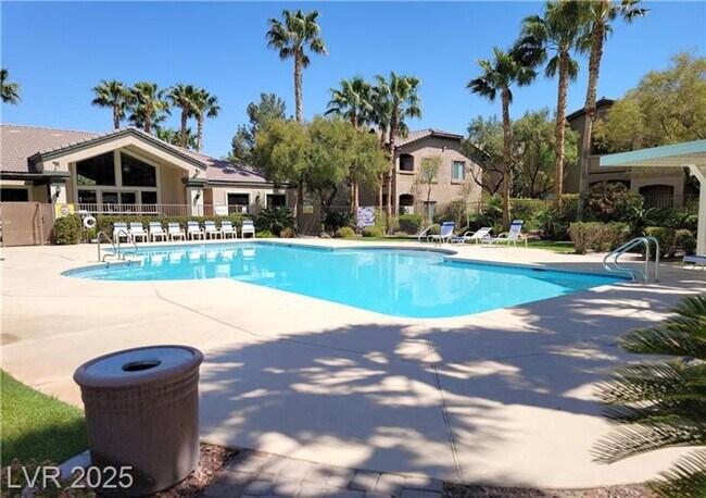 Building Photo - BEAUTIFUL GATED SOUTHWEST CONDO. 3 BEDS AND 2 BATHS. GROUND FLOOR.