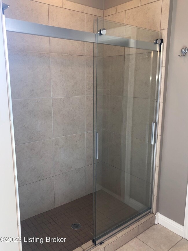 Building Photo - 14404 Academy View Ct