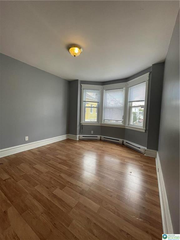 Building Photo - 418 Chestnut St