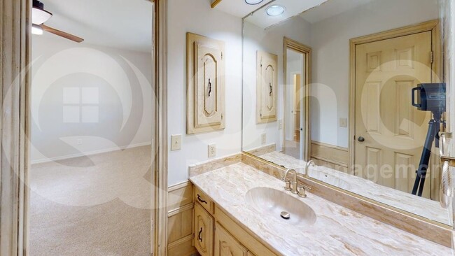 Building Photo - 3513 Diamondhead Dr