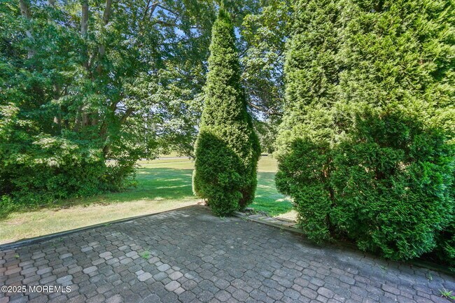 Building Photo - 36 Stirrup Ct