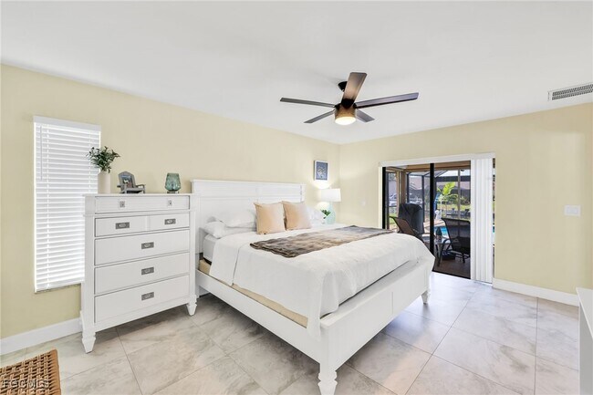 Building Photo - 5032 Skyline Blvd