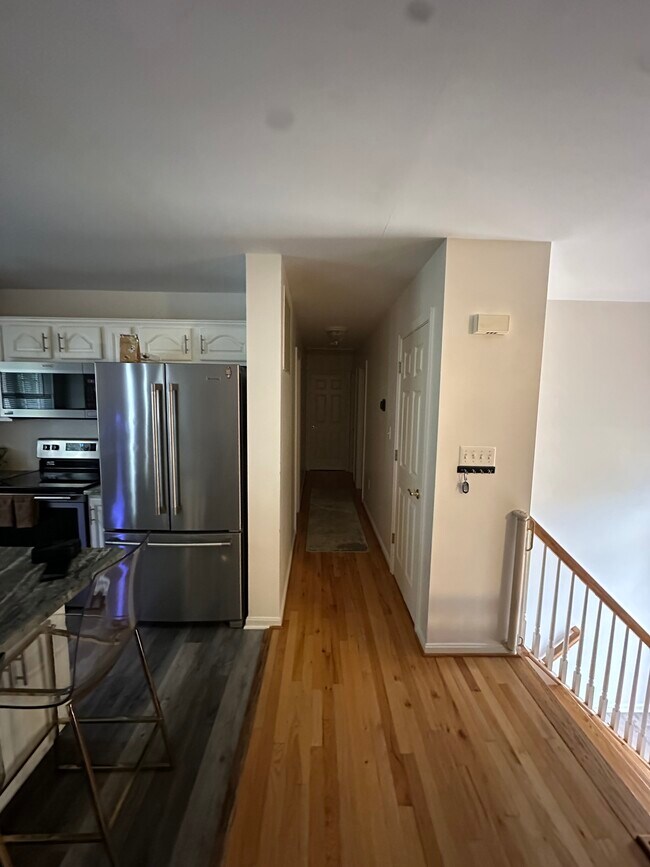 Building Photo - 103 Mummert Cir