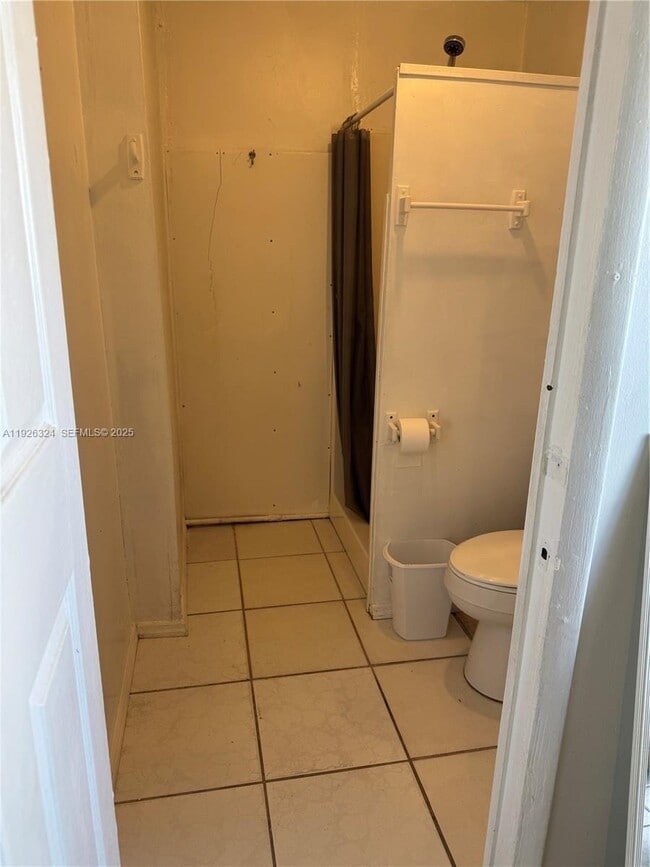 Building Photo - 510 NW 76th Ave