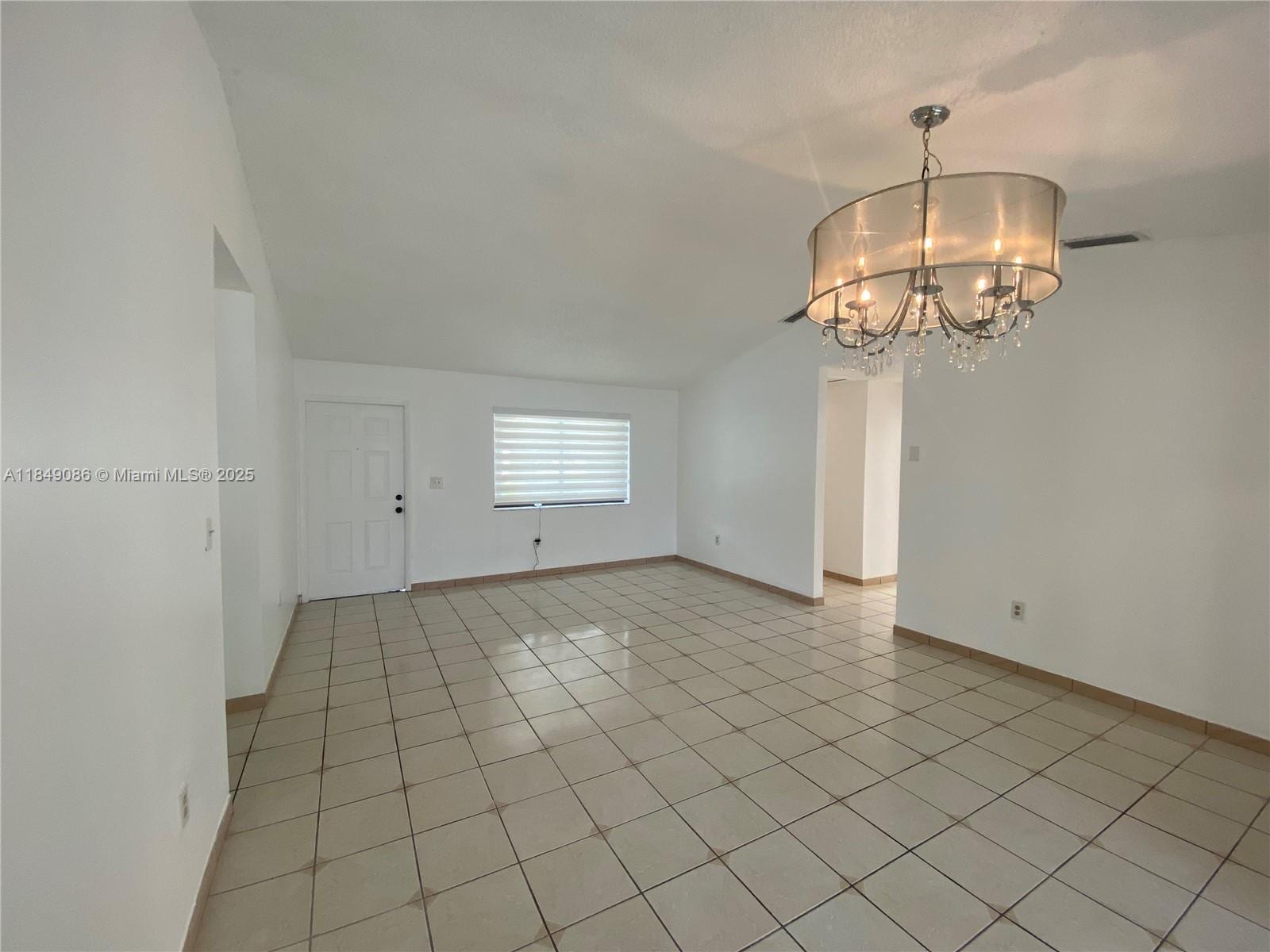Building Photo - 10225 SW 144th Ct