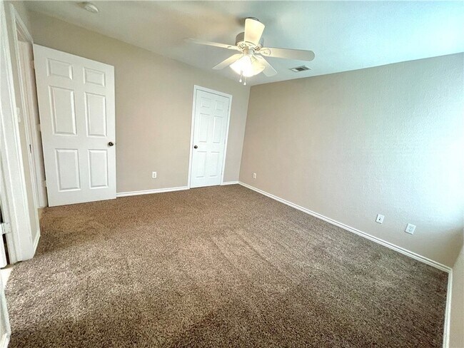 Building Photo - 3538 Paloma Ridge Dr