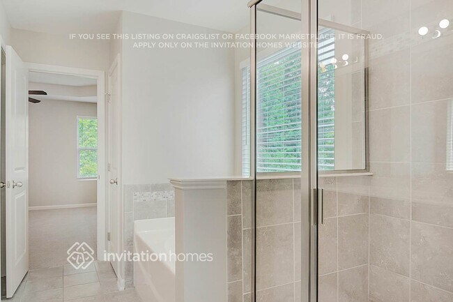 Building Photo - 610 Gray Head Ln