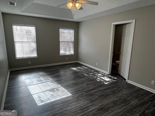 Building Photo - 109 Clinton Ct