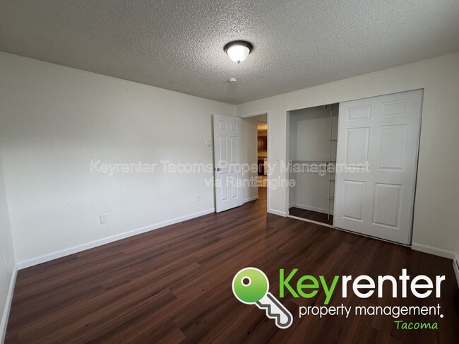 Building Photo - 3727 S D St