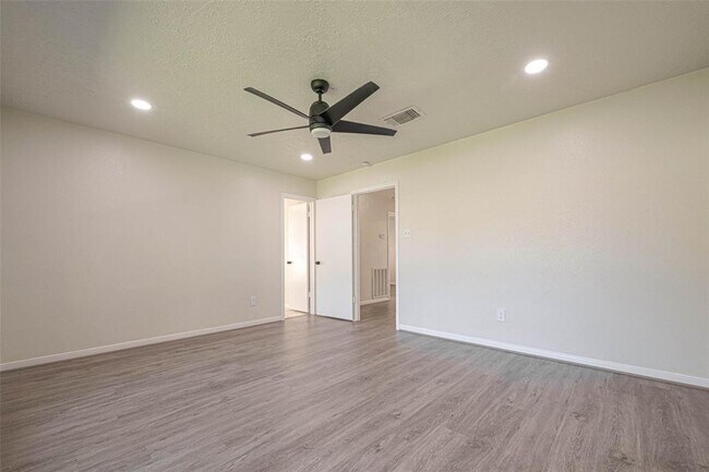 Building Photo - 416 Heatherwood Ct