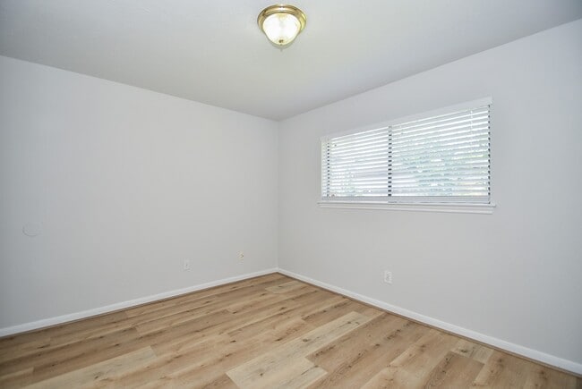 Building Photo - 3107 Barnhill Ln