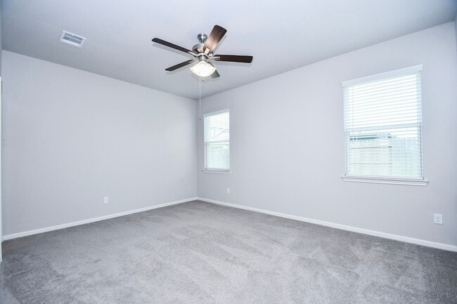 Building Photo - 1417 Sundown Gln Ln