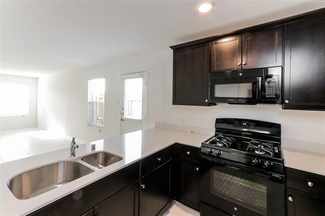 Building Photo - 3101 Helix Bay Dr