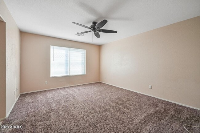 Building Photo - 2621 E Waterview Ct