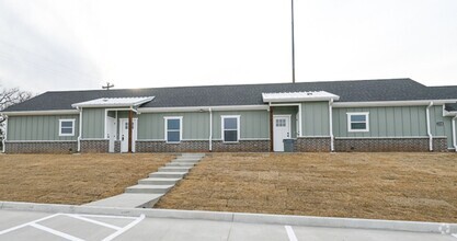 Building Photo - 1340-1340 Co Rd 2175