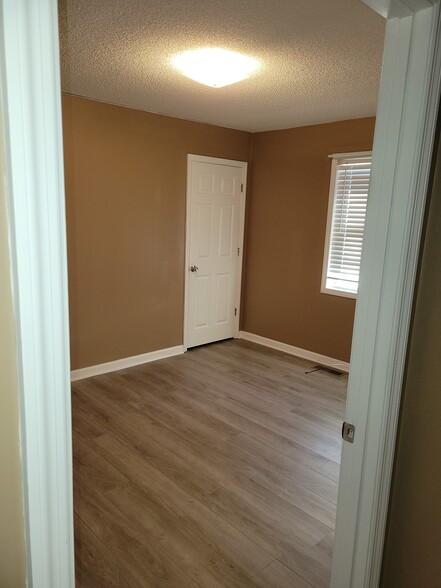 Building Photo - 64 Howard Carr Rd