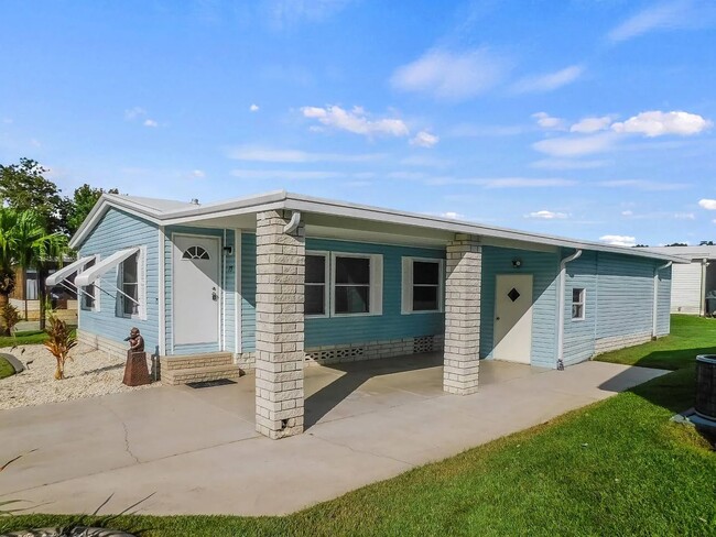 Building Photo - 75 Hewlett Dr
