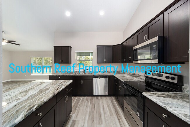 Building Photo - 9892 SW 189th Cir