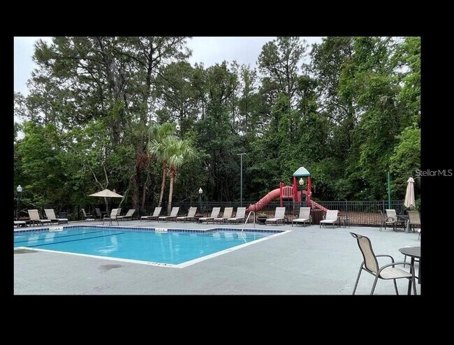 Building Photo - 5160 Conroy Rd