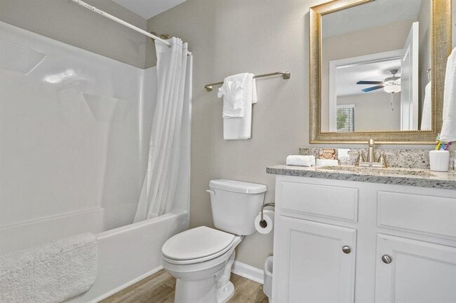 Building Photo - Modern 3/3 Condos with Private Baths & Lux...