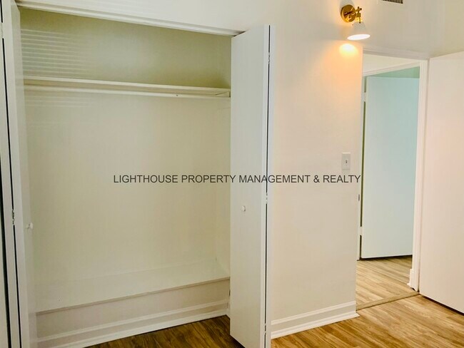 Building Photo - COMING SOON Completely Renovated 3-Bedroom Home in Edgewood Manor