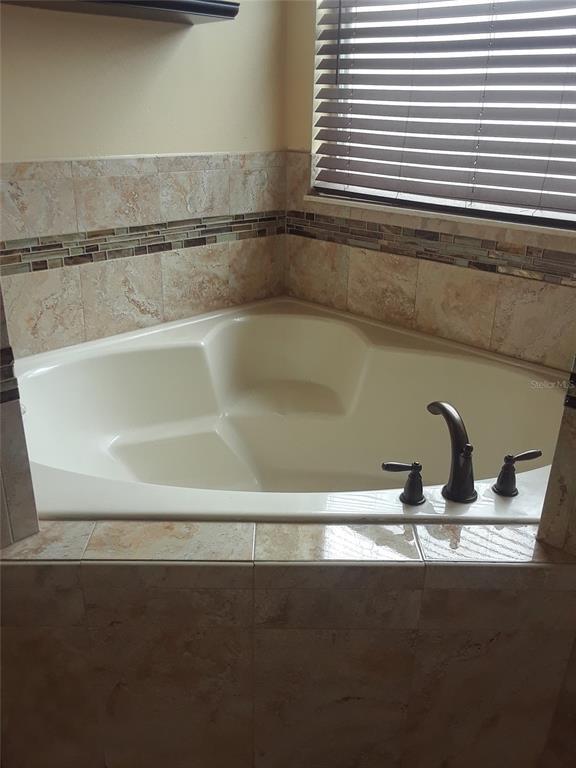 Building Photo - 4540 Ficus Tree Rd