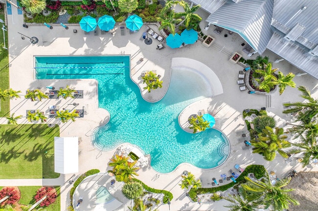 Building Photo - 14610 Edgewater Cir