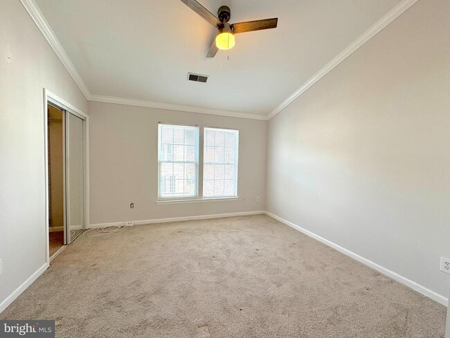 Building Photo - 6410 Katherine Ann Ln