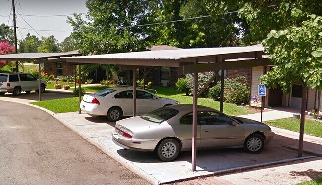 Building Photo - 1020 Laura Mclean Dr