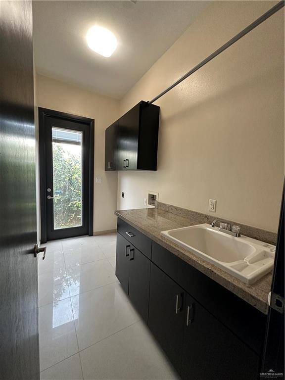 Building Photo - 12 Sonora Ave