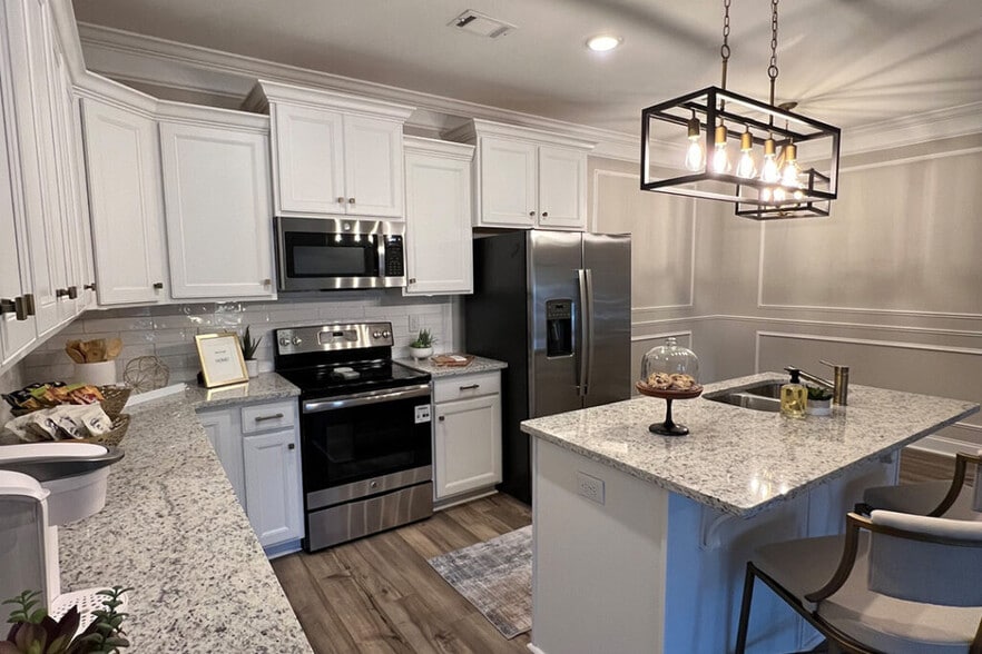 Building Photo - Anthos Coldwater