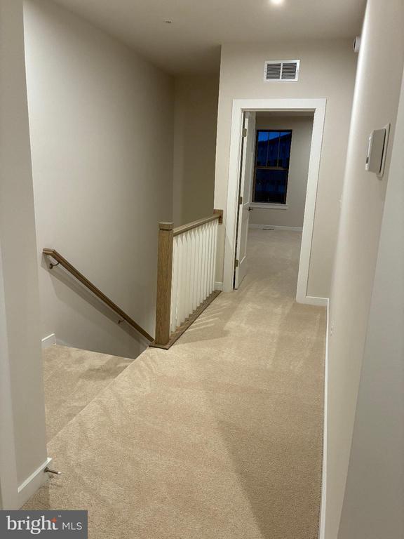 Building Photo - 1014 Mays Ln