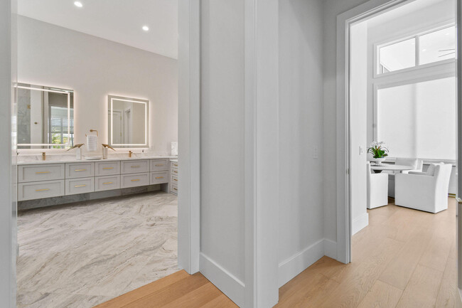 Building Photo - 9105 Whippoorwill Trail