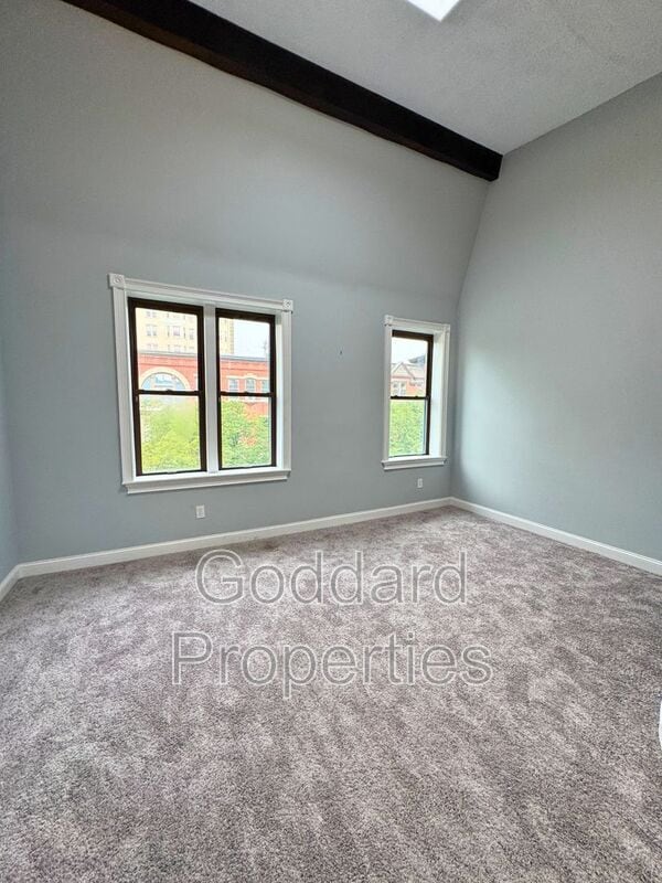 Building Photo - 1713 Linden Ave