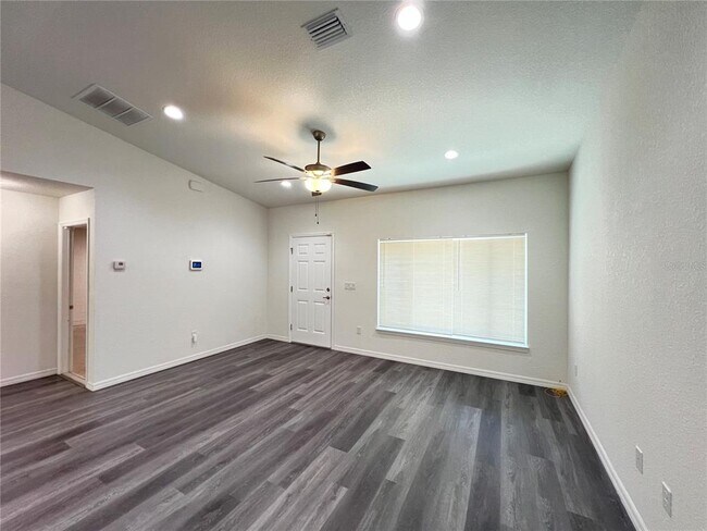 Building Photo - 297 Malauka Loop