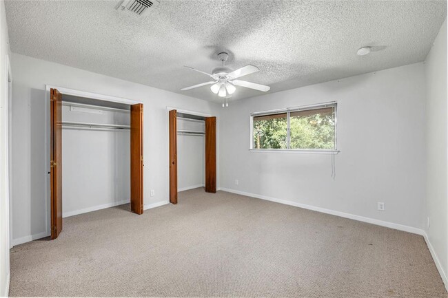 Building Photo - 8102 Ceberry Dr
