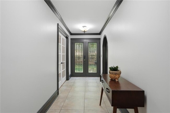 Building Photo - 1180 St Andrews Cir