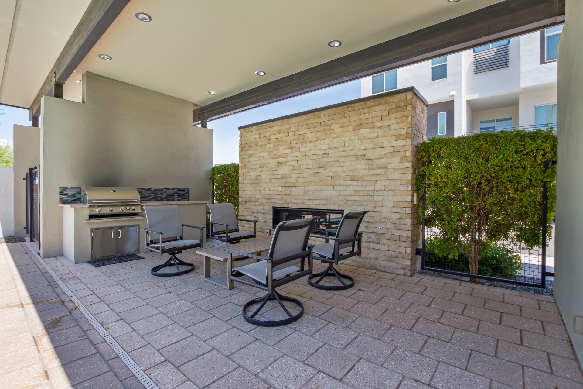 Fireplace, fridge and BBQ - 3104 N 71st St