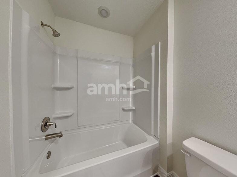 Building Photo - 4855 Rio Grande Cv