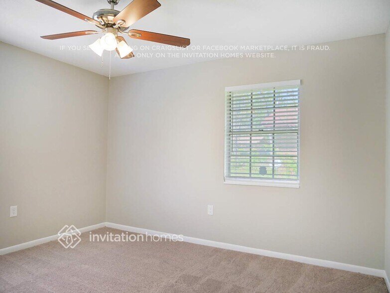 Building Photo - 4085 Brewer Dr SW