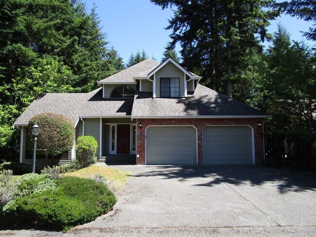 Primary Photo - Charming 3 Bedroom Home in Gig Harbor